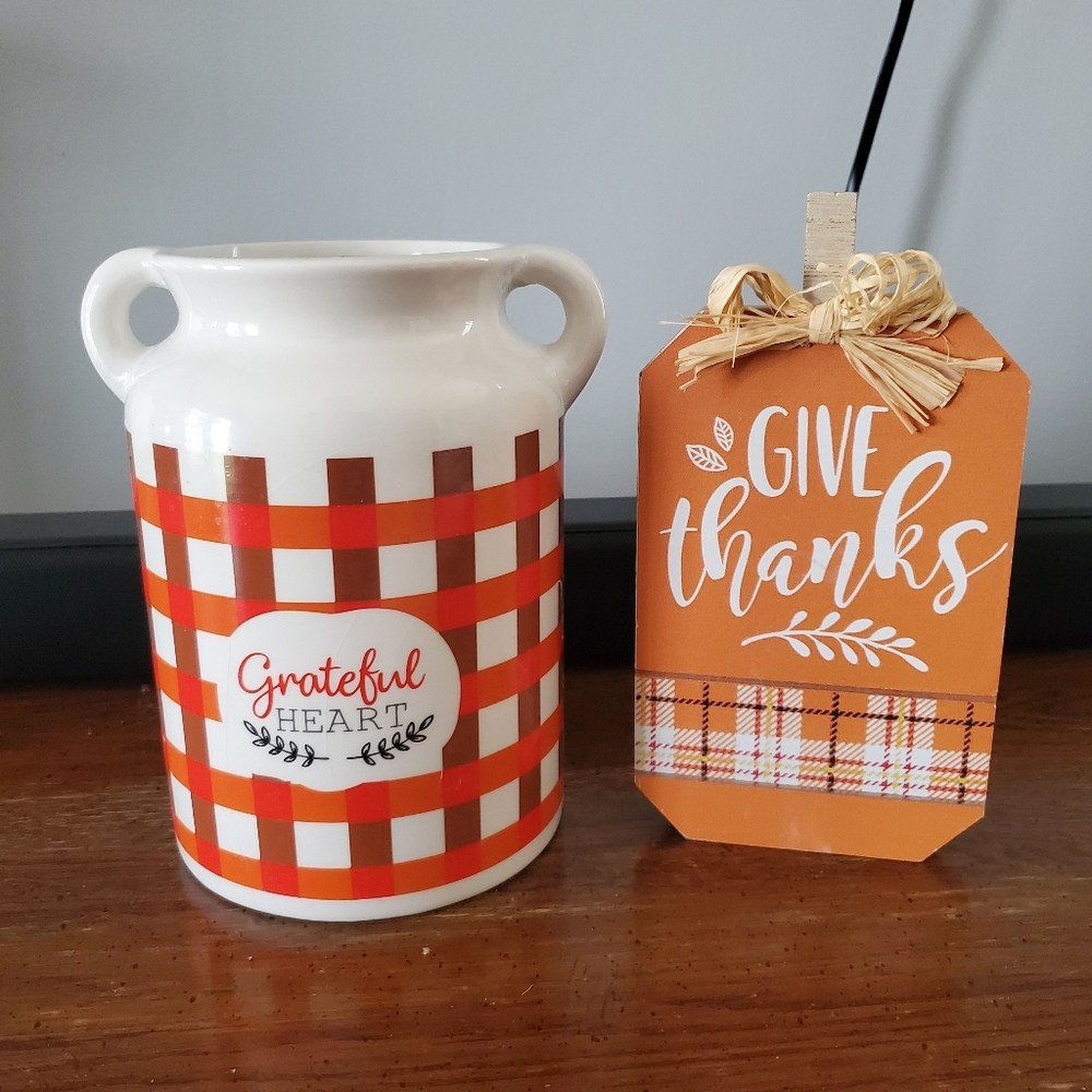 New Ceramic Fall Themed Milk Jug Canister‎ Vase With Wooden Table Top Sign